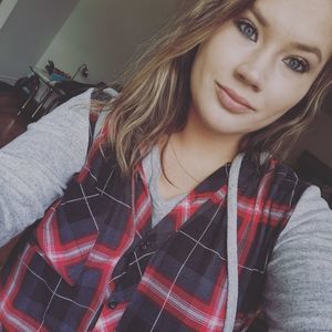 Meet your Posher, Emma